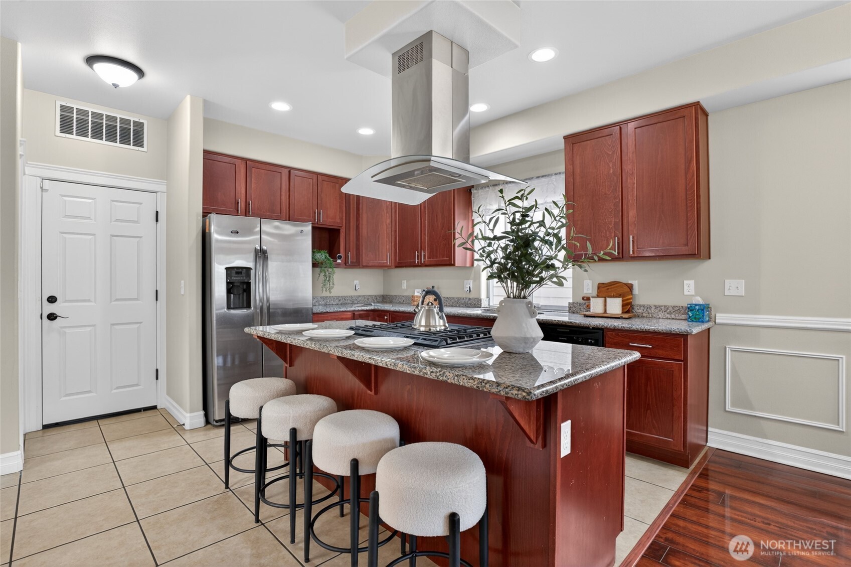 27120 105th Place SE , Kent, WA 98030