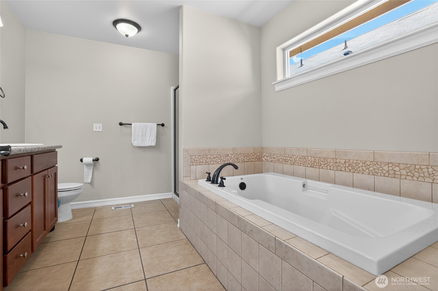 27120 105th Place SE , Kent, WA 98030
