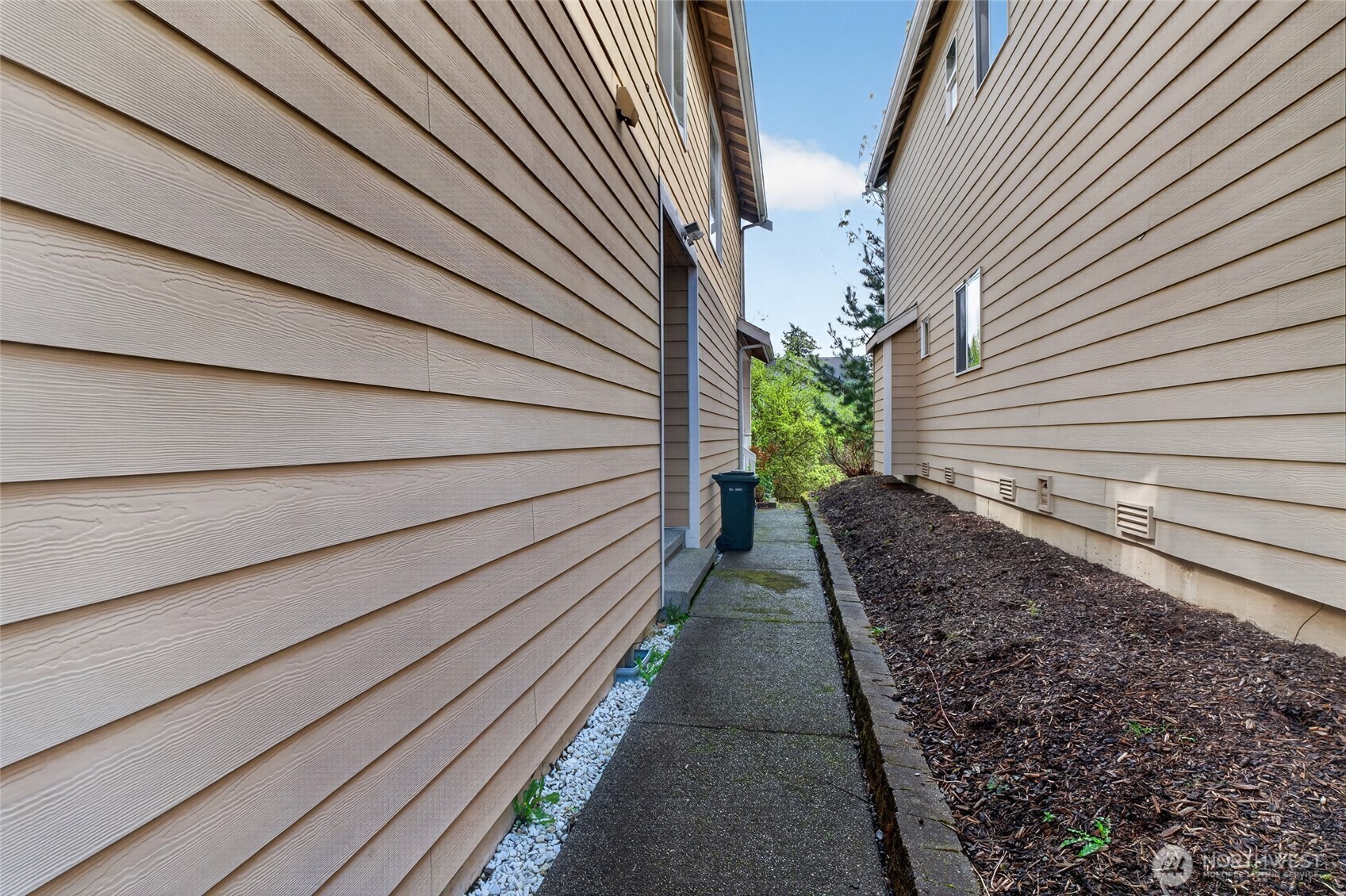 27120 105th Place SE , Kent, WA 98030