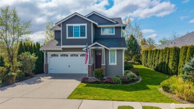 3015 Loch Ness Loop , Mount Vernon, WA 98273