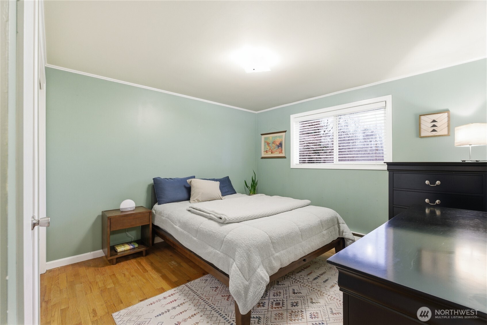 2569 Airline Way , Oak Harbor, WA 98277