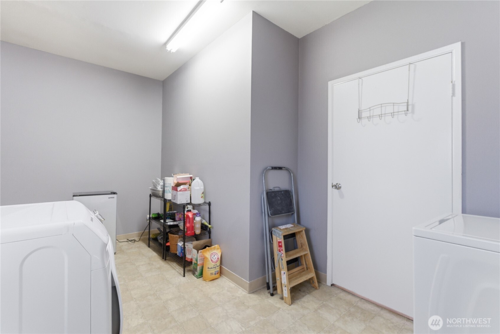 2569 Airline Way , Oak Harbor, WA 98277