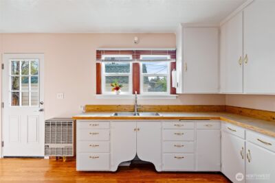 100 S Sampson Street , Ellensburg, WA 98926 - Photo 12