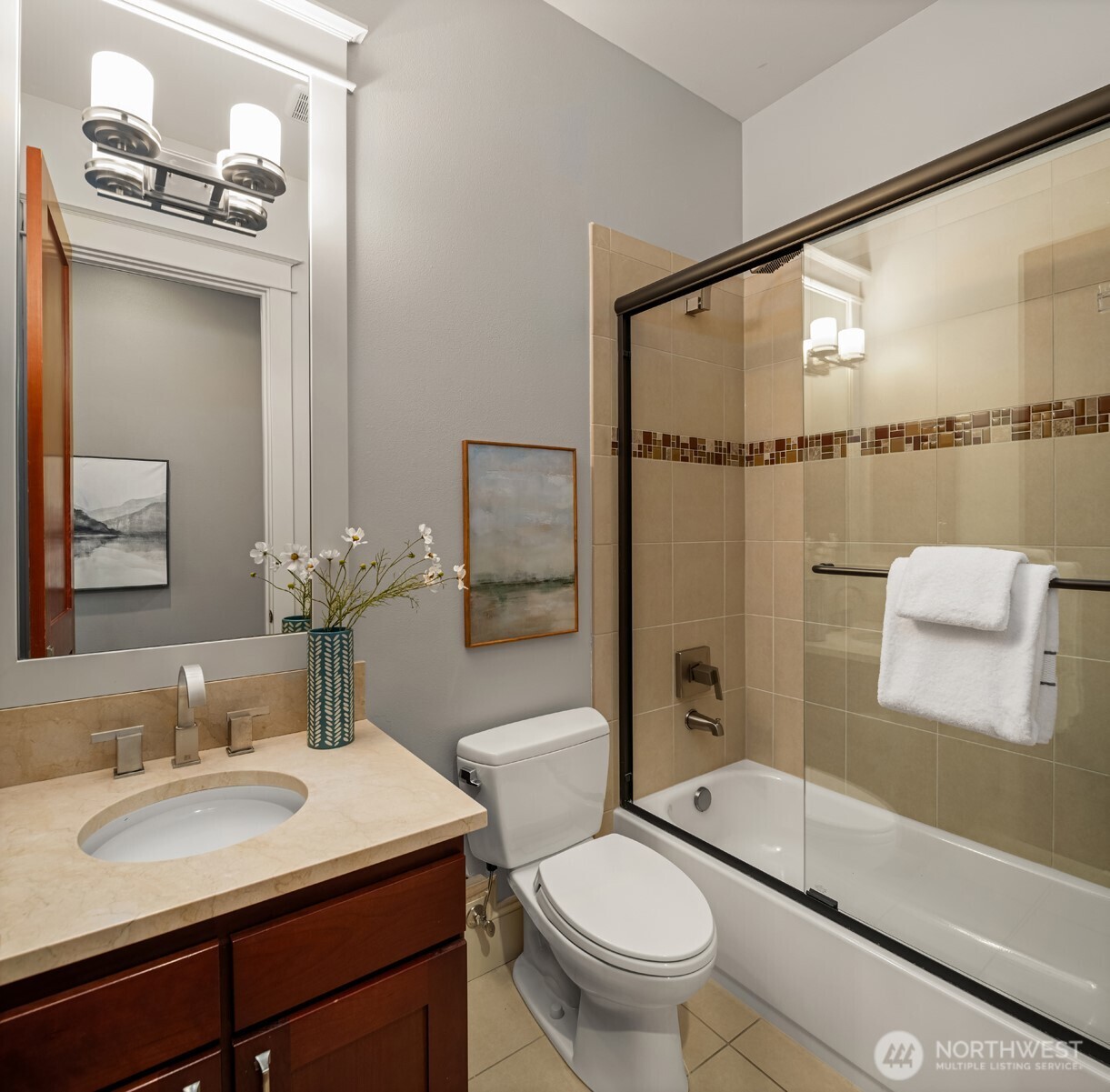 3655 NE 73rd Street , Seattle, WA 98115