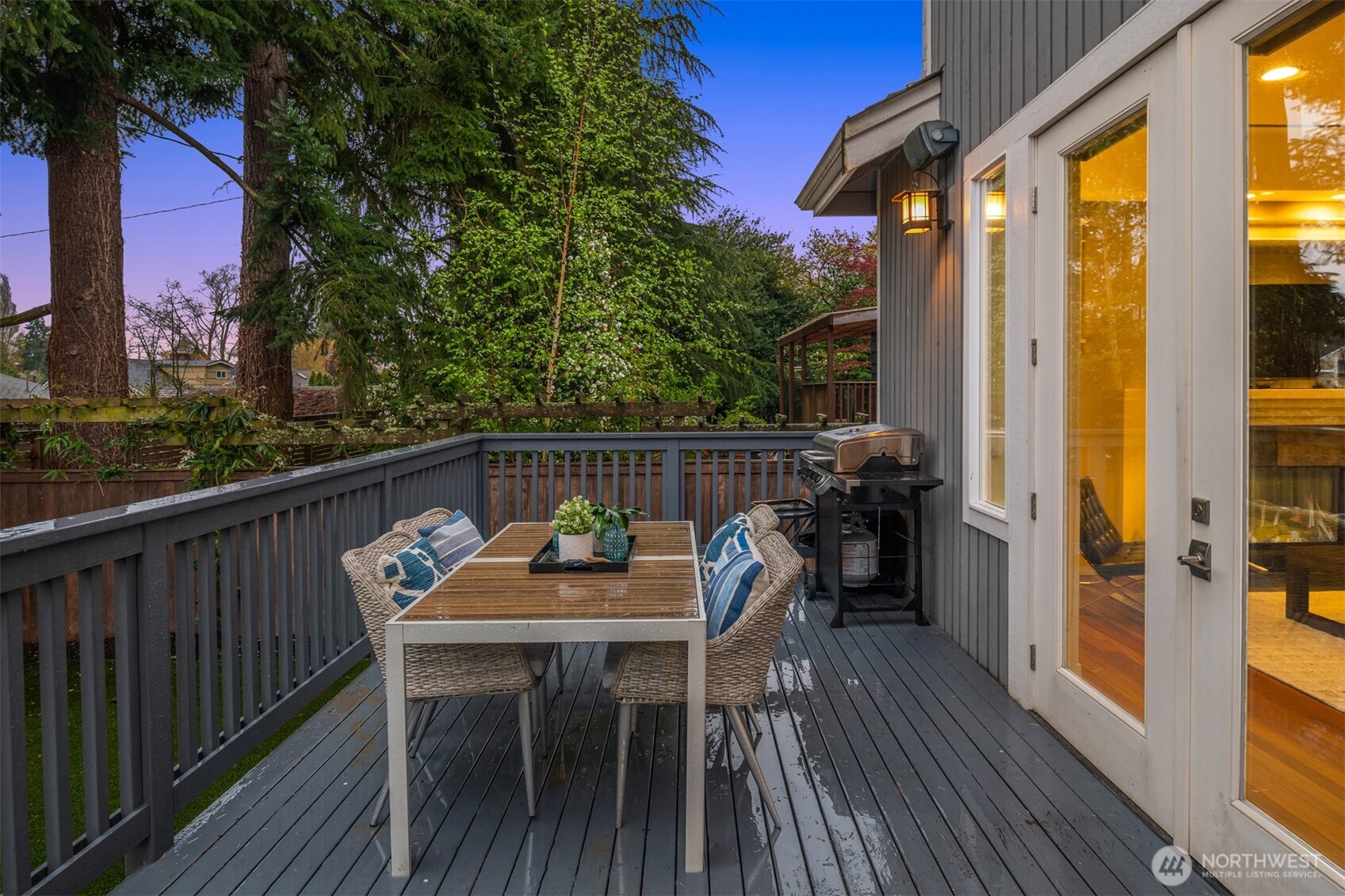 3655 NE 73rd Street , Seattle, WA 98115