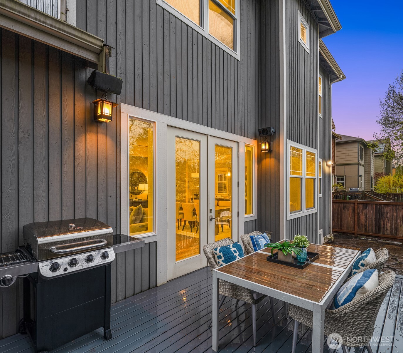 3655 NE 73rd Street , Seattle, WA 98115