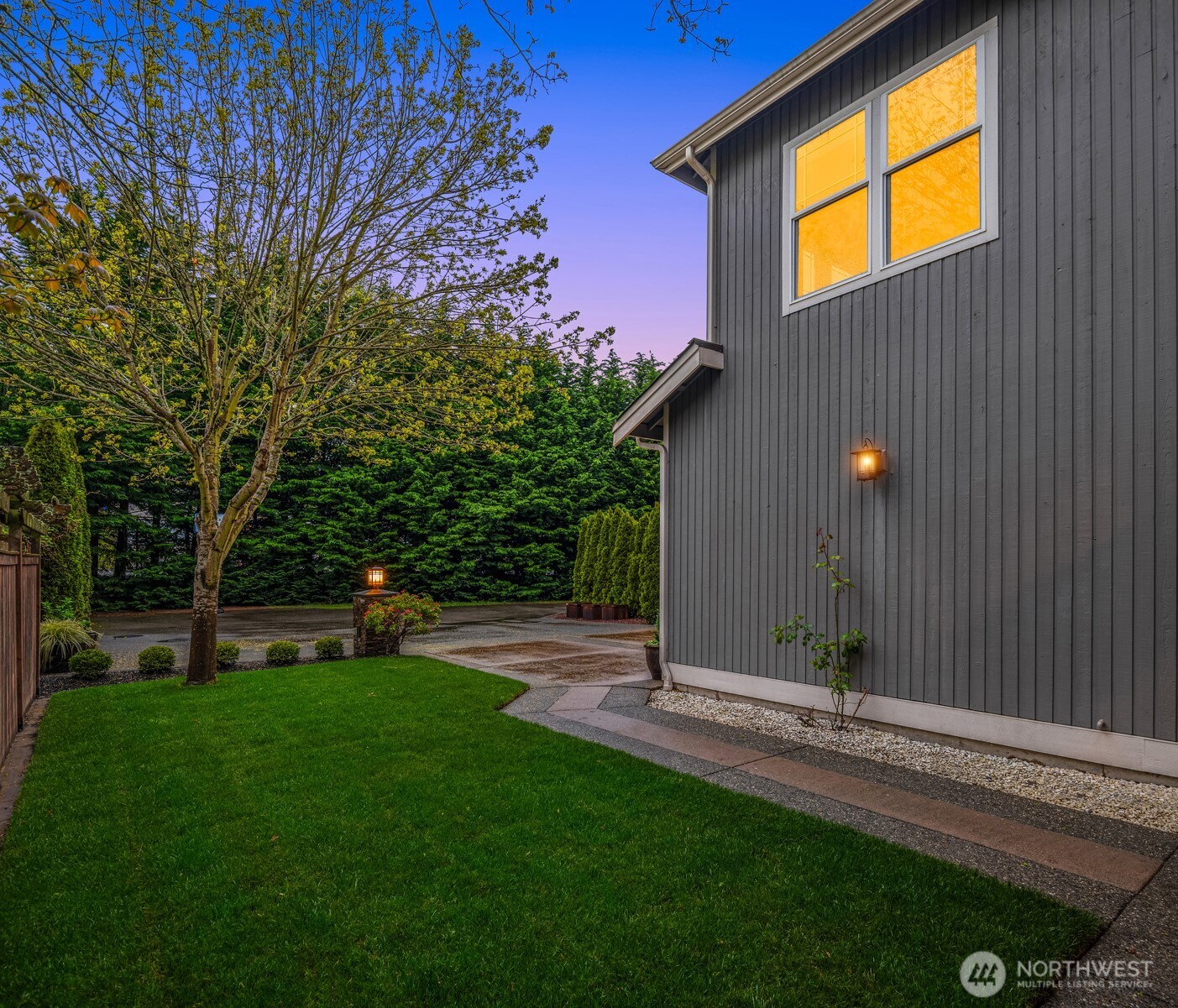 3655 NE 73rd Street , Seattle, WA 98115