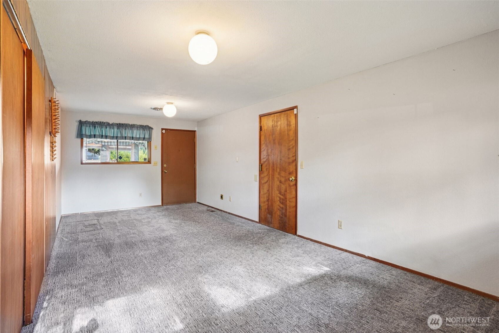 13521 Yakima Avenue S, Tacoma, WA 98444