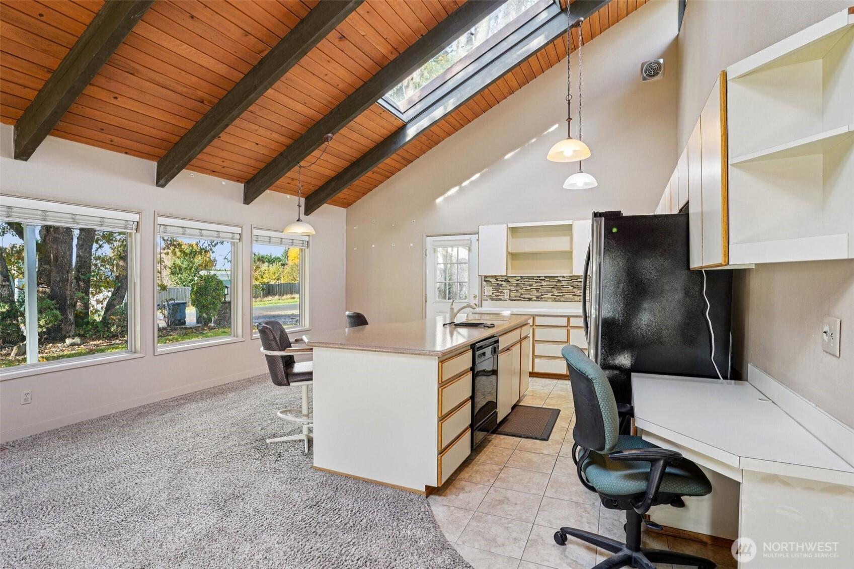 13521 Yakima Avenue S, Tacoma, WA 98444