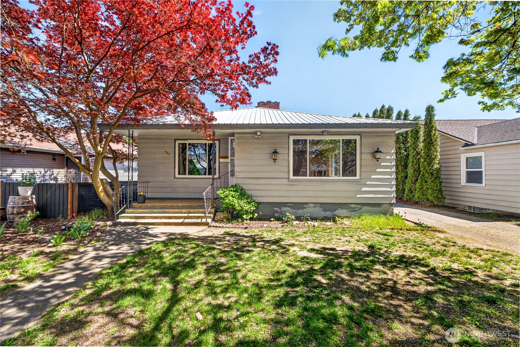 405 Pioneer Drive , Wenatchee, WA 98801