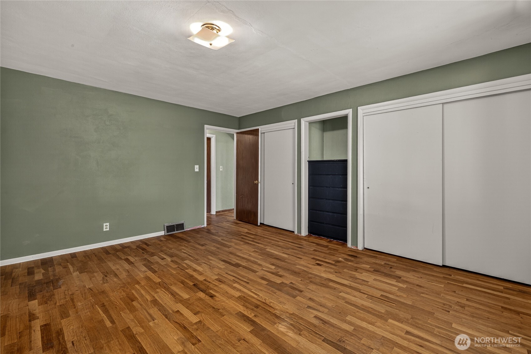 405 Pioneer Drive , Wenatchee, WA 98801