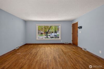 405 Pioneer Drive , Wenatchee, WA 98801 - Photo 3