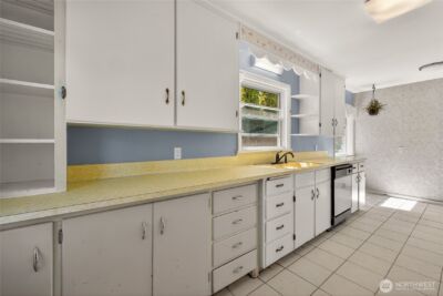 405 Pioneer Drive , Wenatchee, WA 98801 - Photo 10
