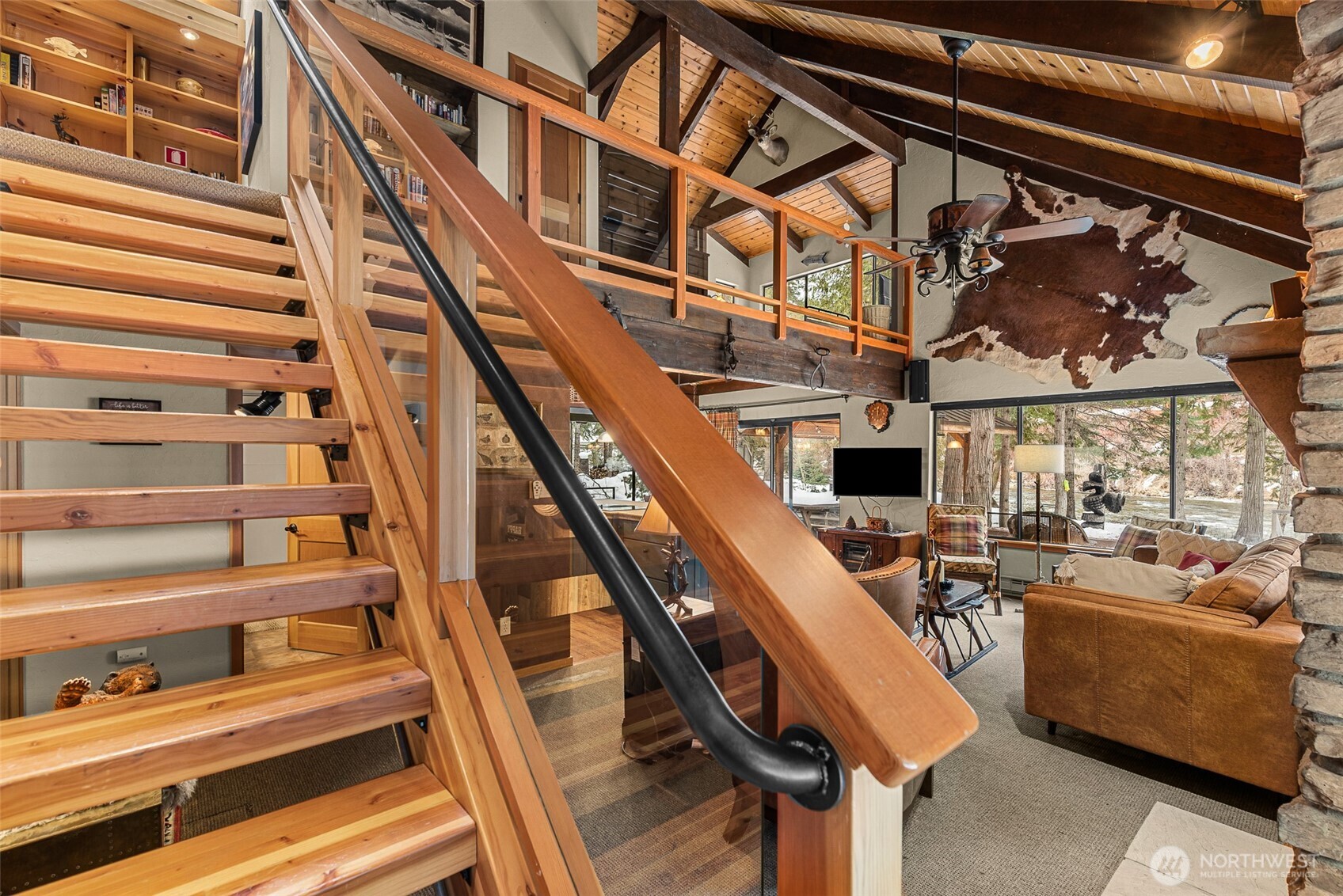 2304 Pine Tree Lane , Leavenworth, WA 98826