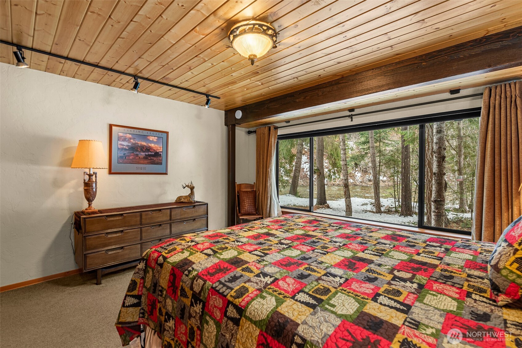 2304 Pine Tree Lane , Leavenworth, WA 98826