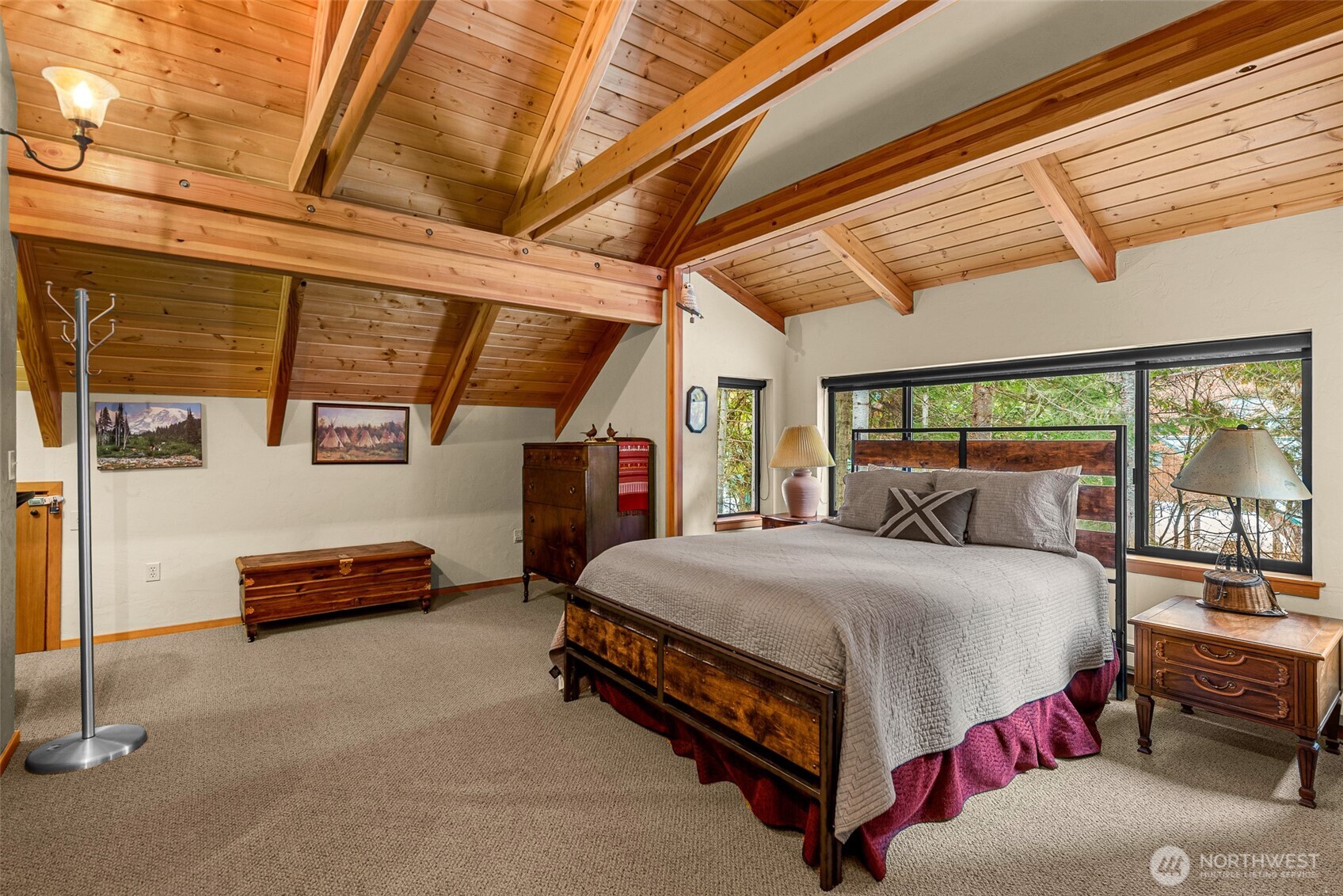 2304 Pine Tree Lane , Leavenworth, WA 98826