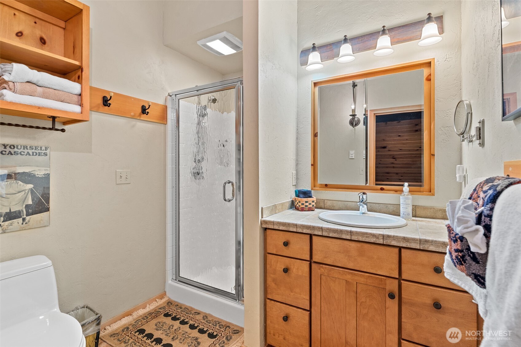 2304 Pine Tree Lane , Leavenworth, WA 98826