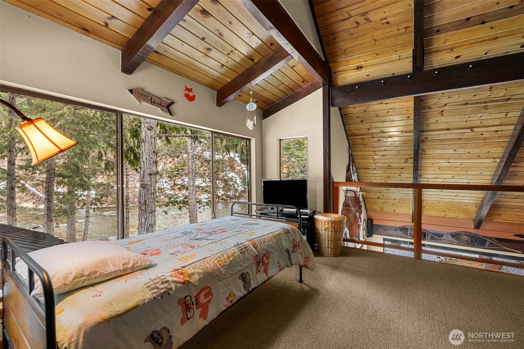 2304 Pine Tree Lane , Leavenworth, WA 98826