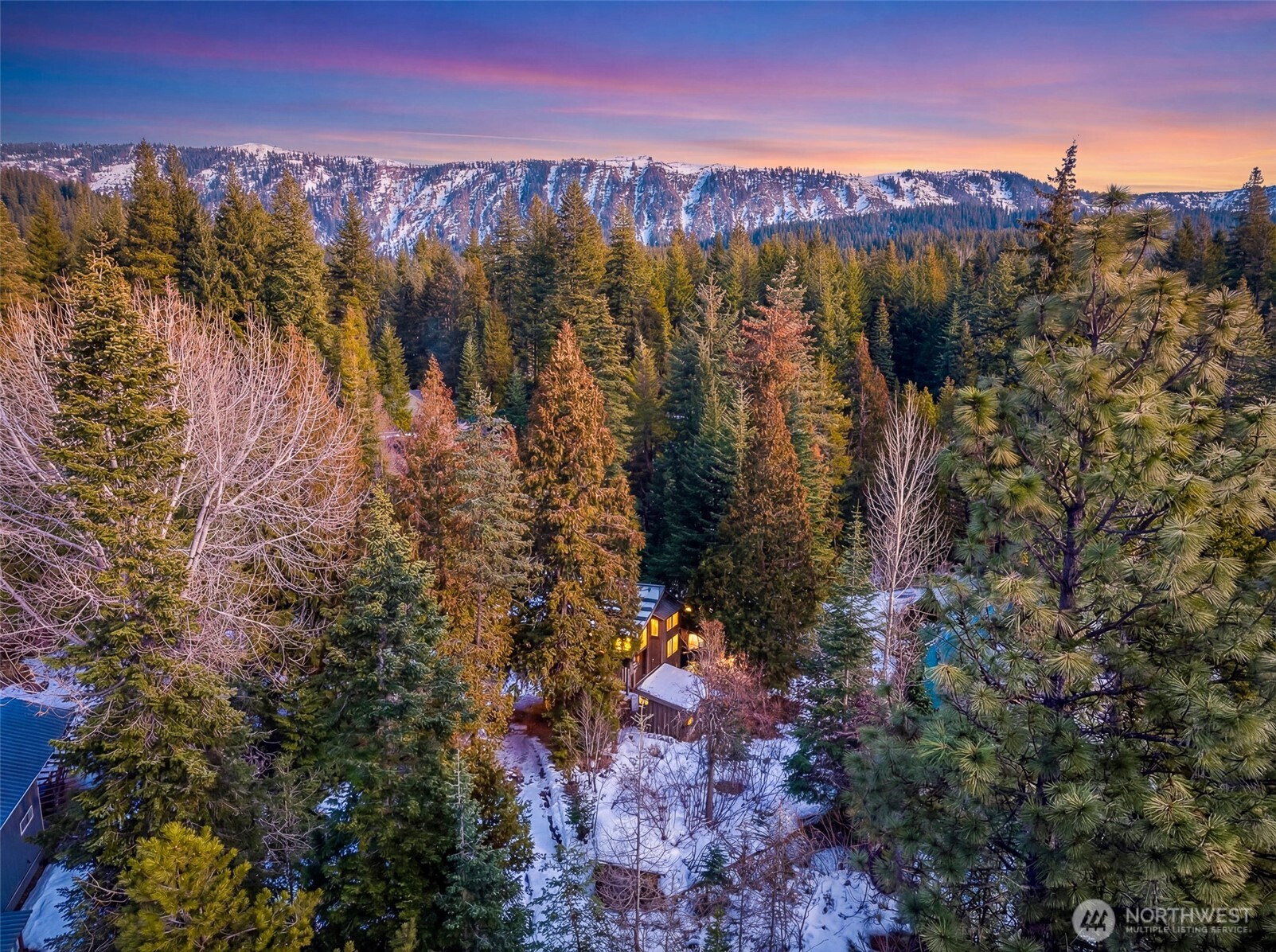 2304 Pine Tree Lane , Leavenworth, WA 98826