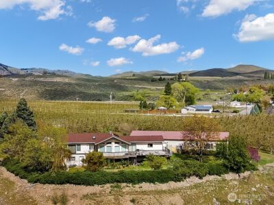 91 Okanogan Cemetery Road , Okanogan, WA 98840 - Photo 2