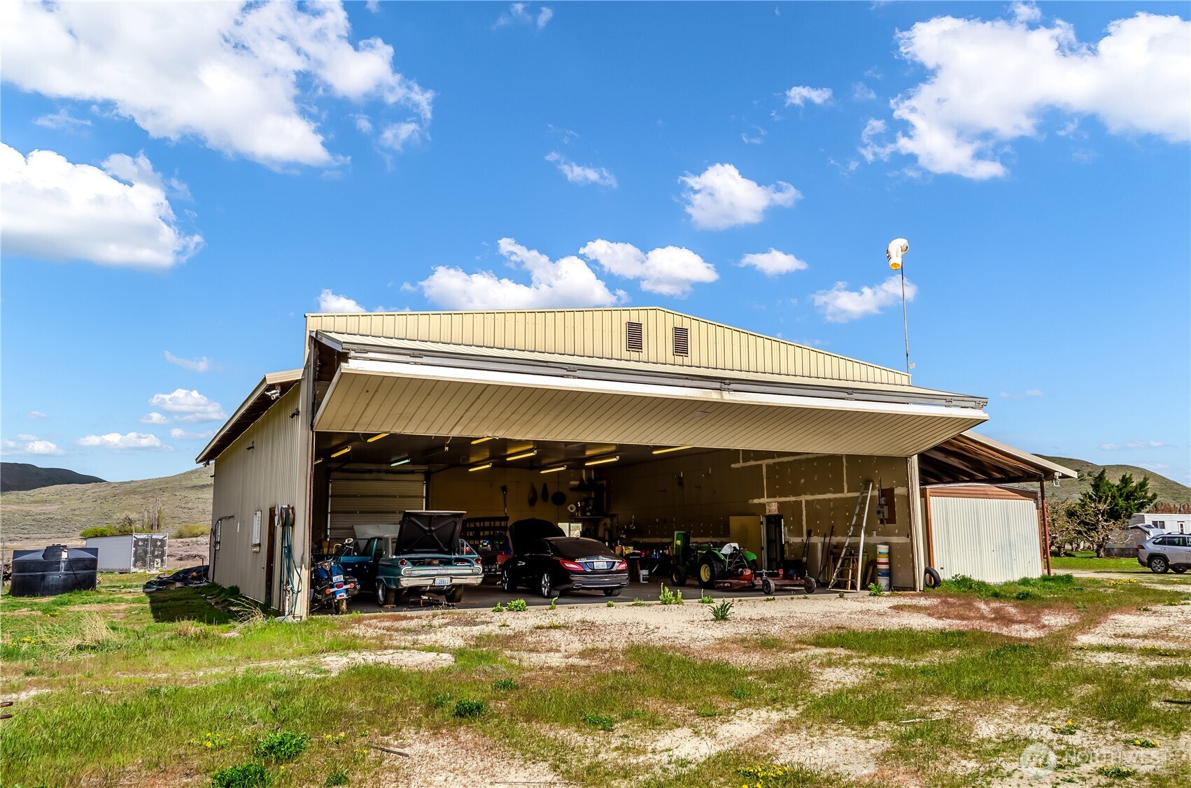 91 Okanogan Cemetery Road , Okanogan, WA 98840