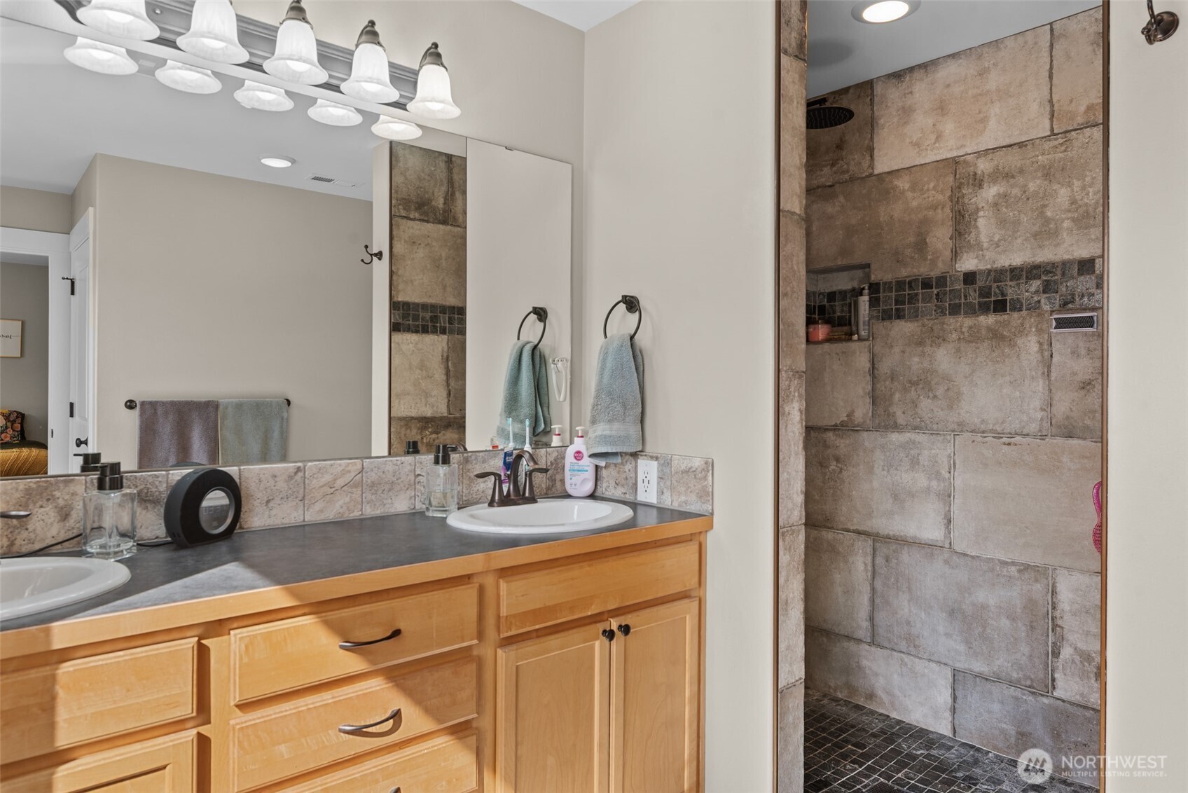 307 Chapel Street , Cashmere, WA 98815