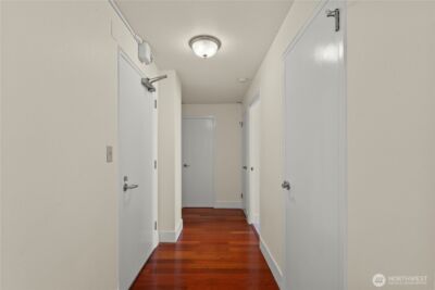 1105 Spring Street #712, Seattle, WA 98104 - Photo 5