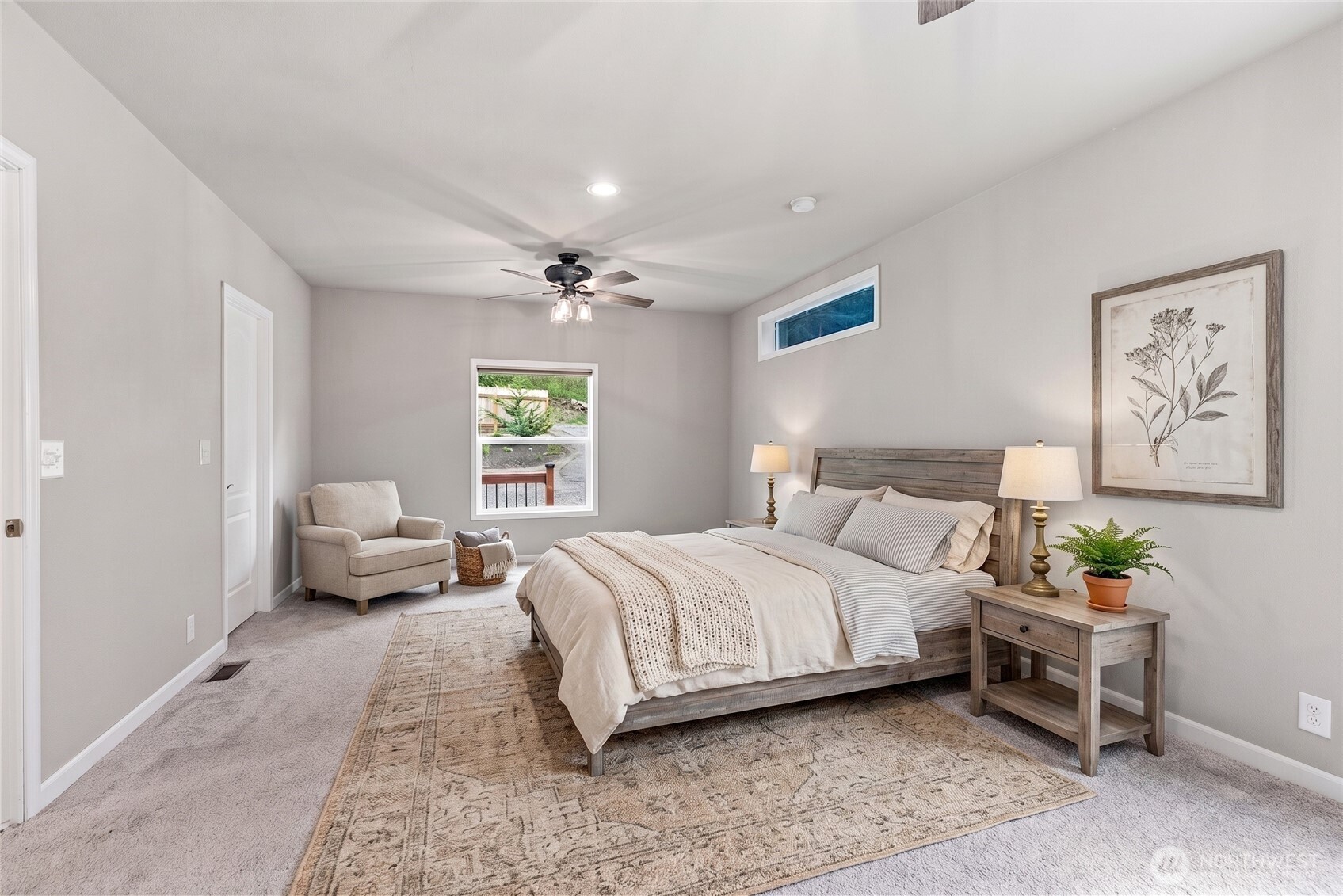 2571 Hazel Dell Road , Castle Rock, WA 98611
