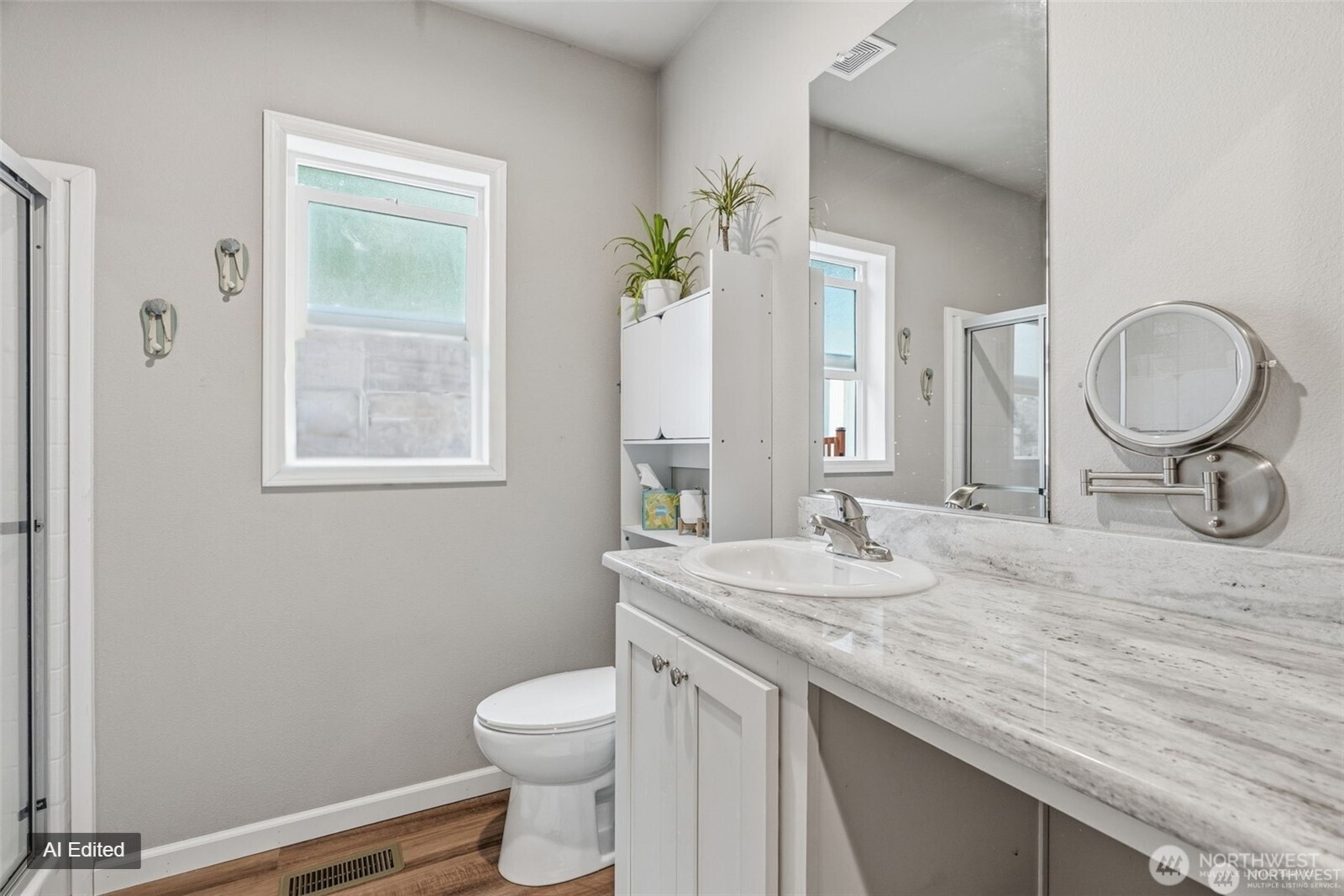 2571 Hazel Dell Road , Castle Rock, WA 98611