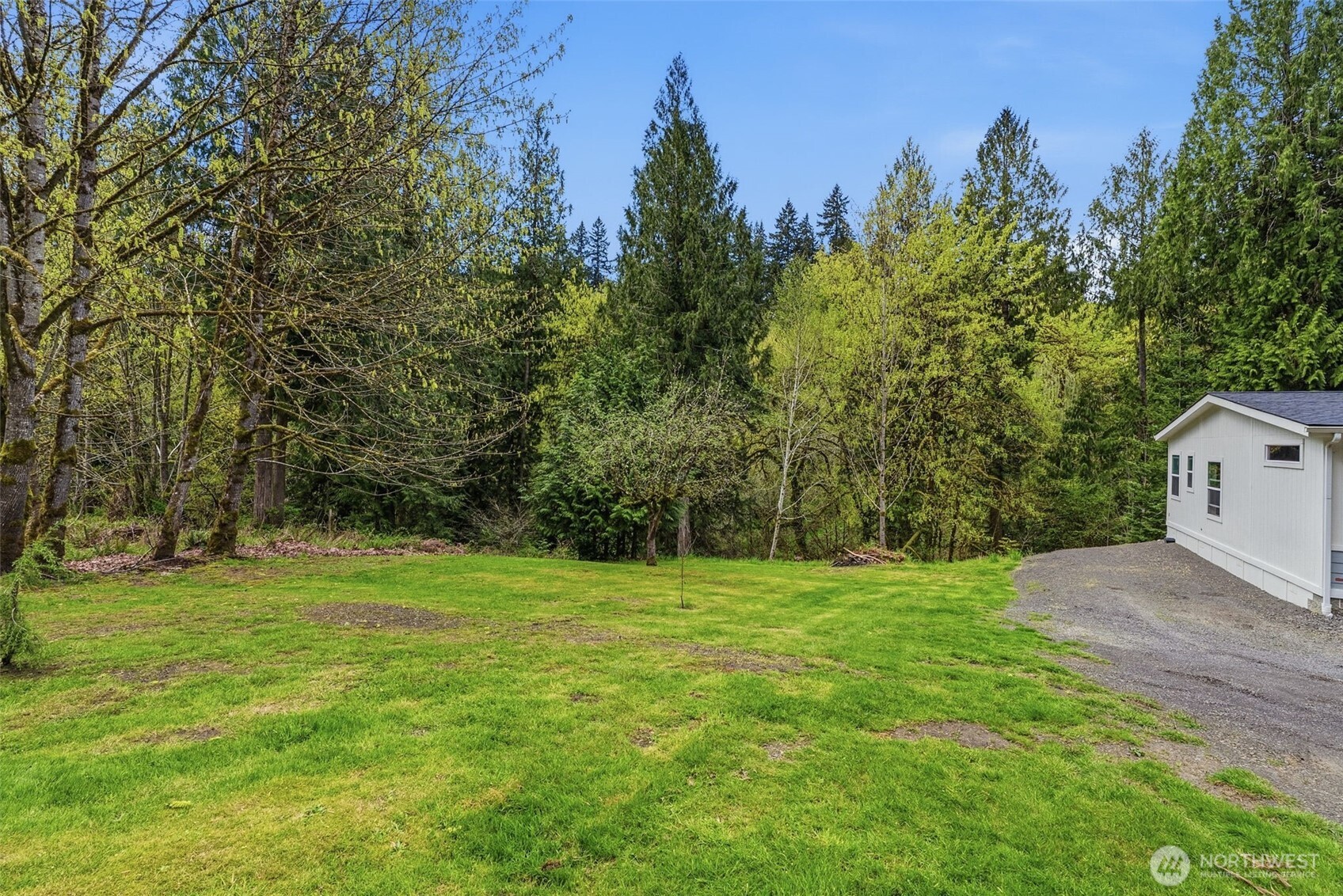 2571 Hazel Dell Road , Castle Rock, WA 98611