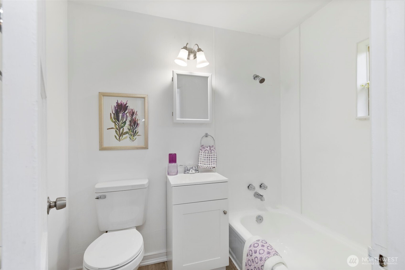 3326 - 3328 Halverson Avenue , Bremerton, WA 98310