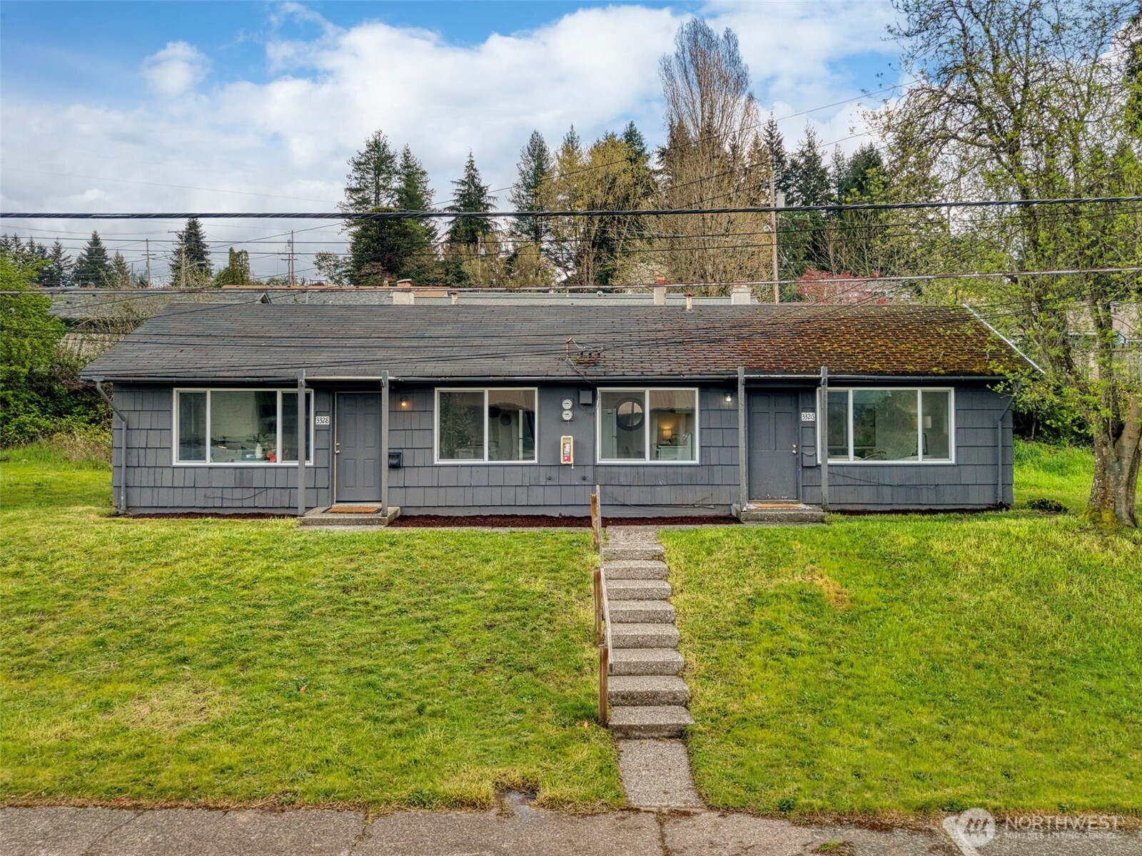 3326 - 3328 Halverson Avenue , Bremerton, WA 98310