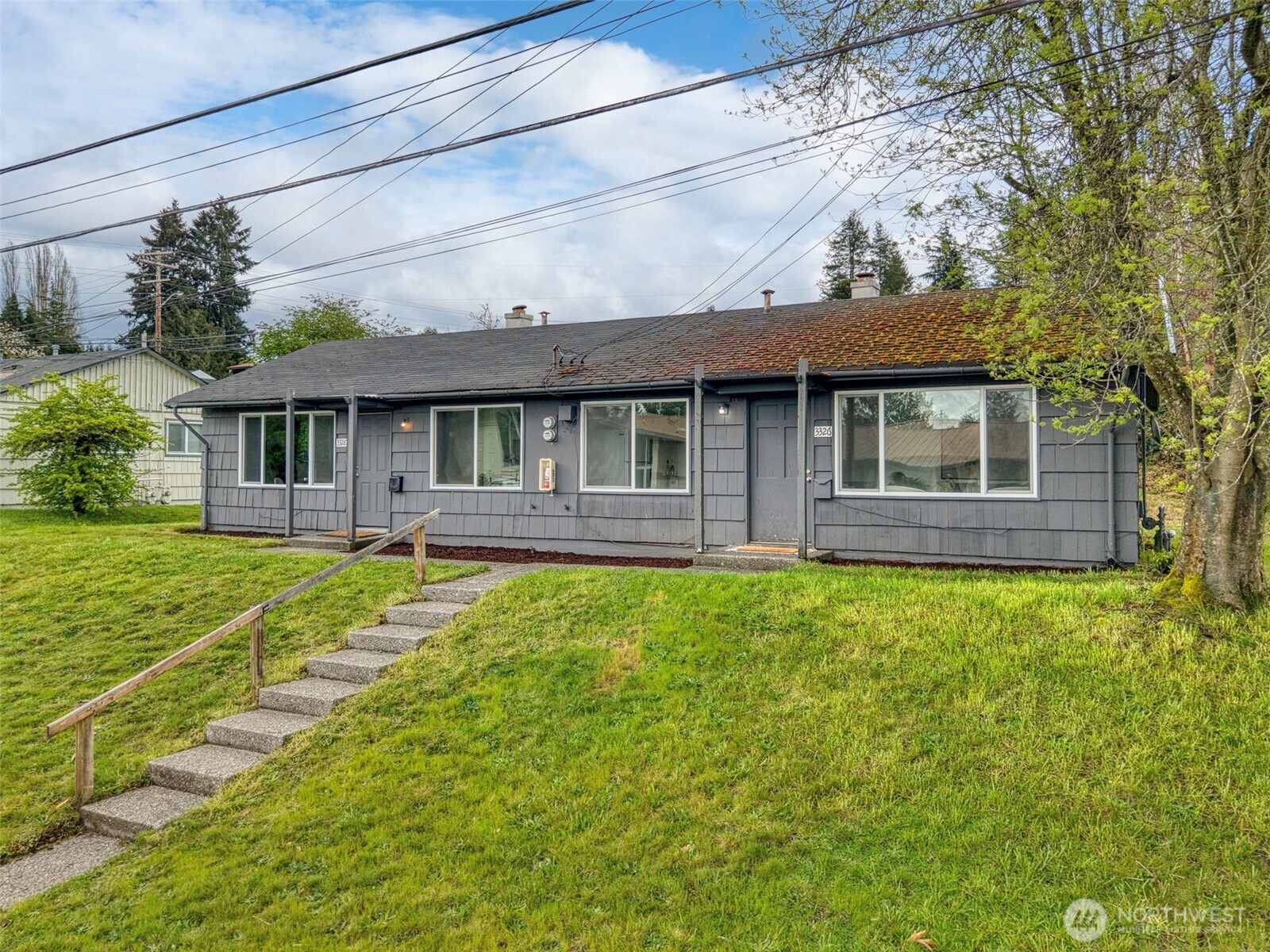 3326 - 3328 Halverson Avenue , Bremerton, WA 98310