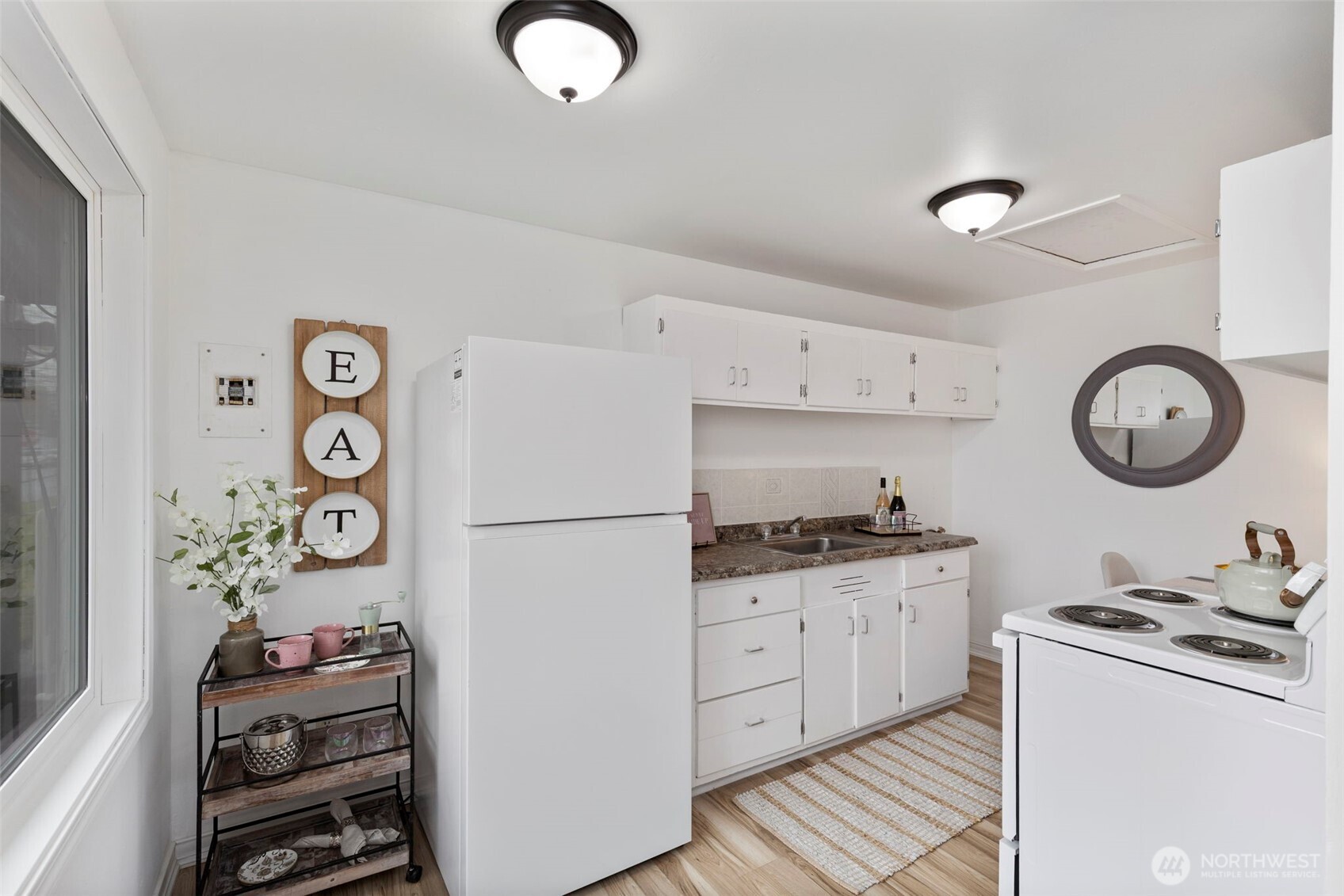 3326 - 3328 Halverson Avenue , Bremerton, WA 98310