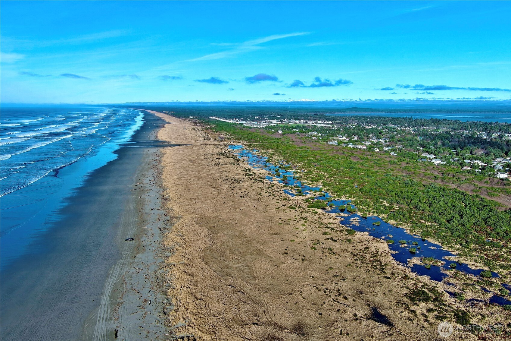 200 Ocean Lake Way NW, Ocean Shores, WA 98569