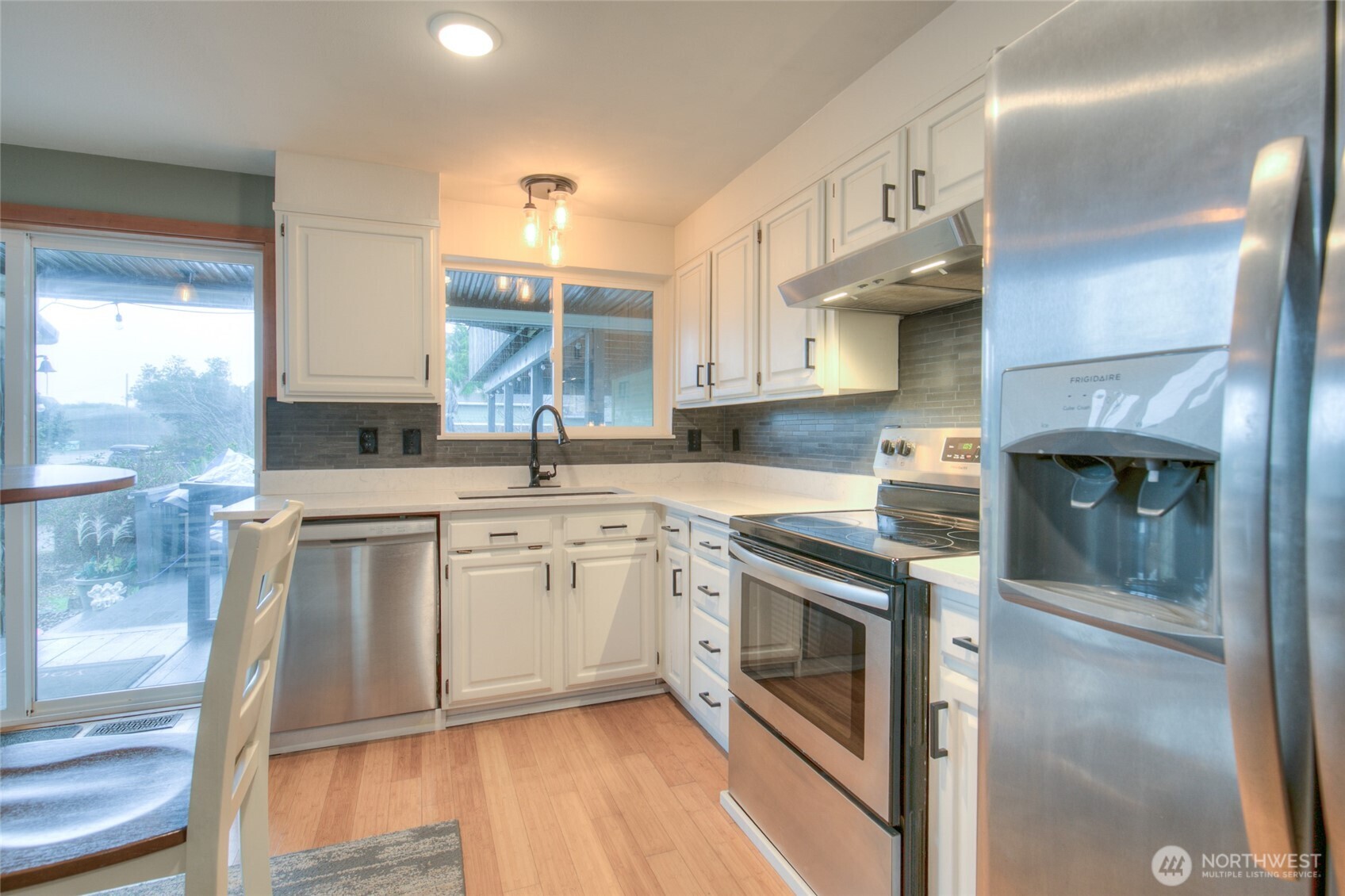 200 Ocean Lake Way NW, Ocean Shores, WA 98569