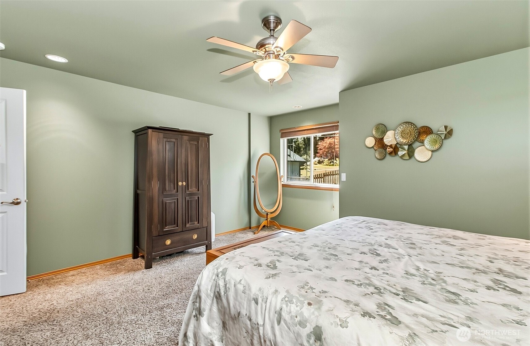 1579 Silver Fir Drive , Camano Island, WA 98282