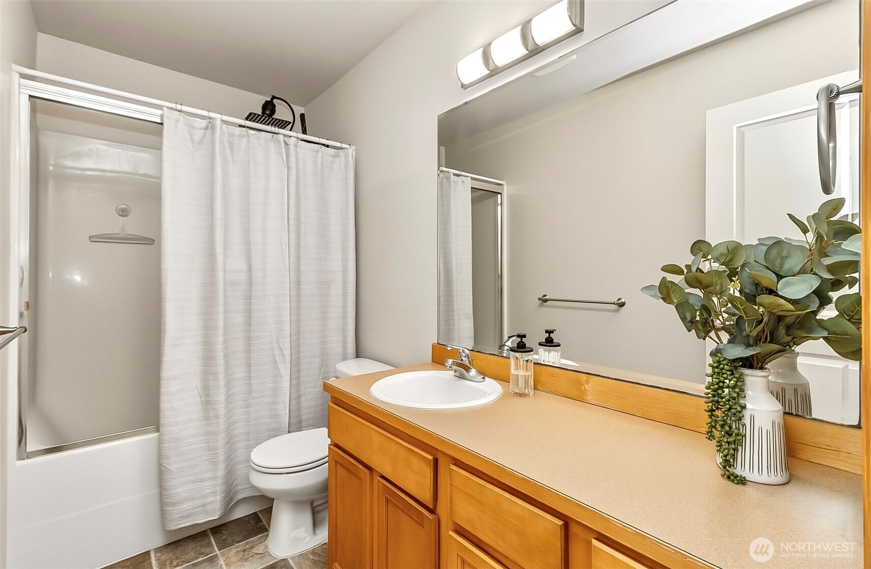 1579 Silver Fir Drive , Camano Island, WA 98282
