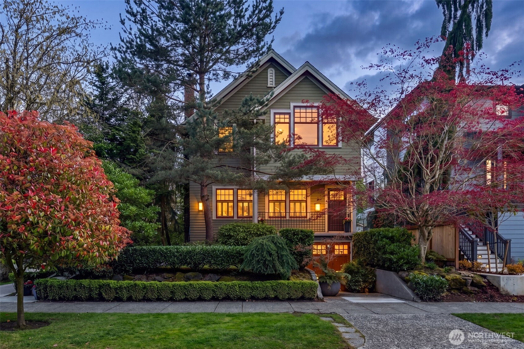 803 W Armour Street , Seattle, WA 98119