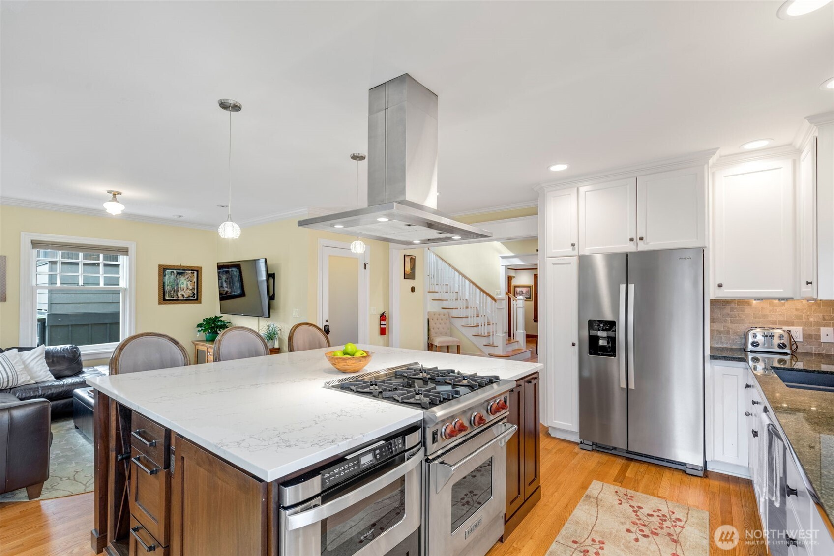 803 W Armour Street , Seattle, WA 98119