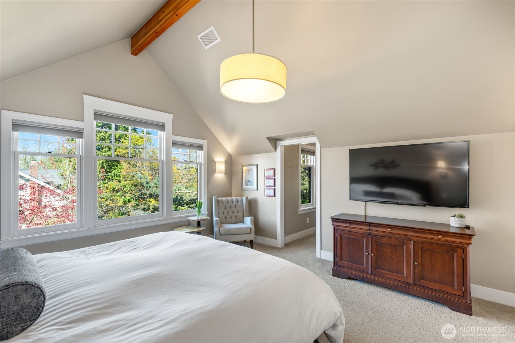803 W Armour Street , Seattle, WA 98119