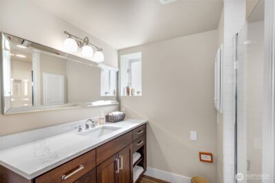 803 W Armour Street , Seattle, WA 98119 - Photo 33