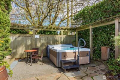 803 W Armour Street , Seattle, WA 98119 - Photo 36