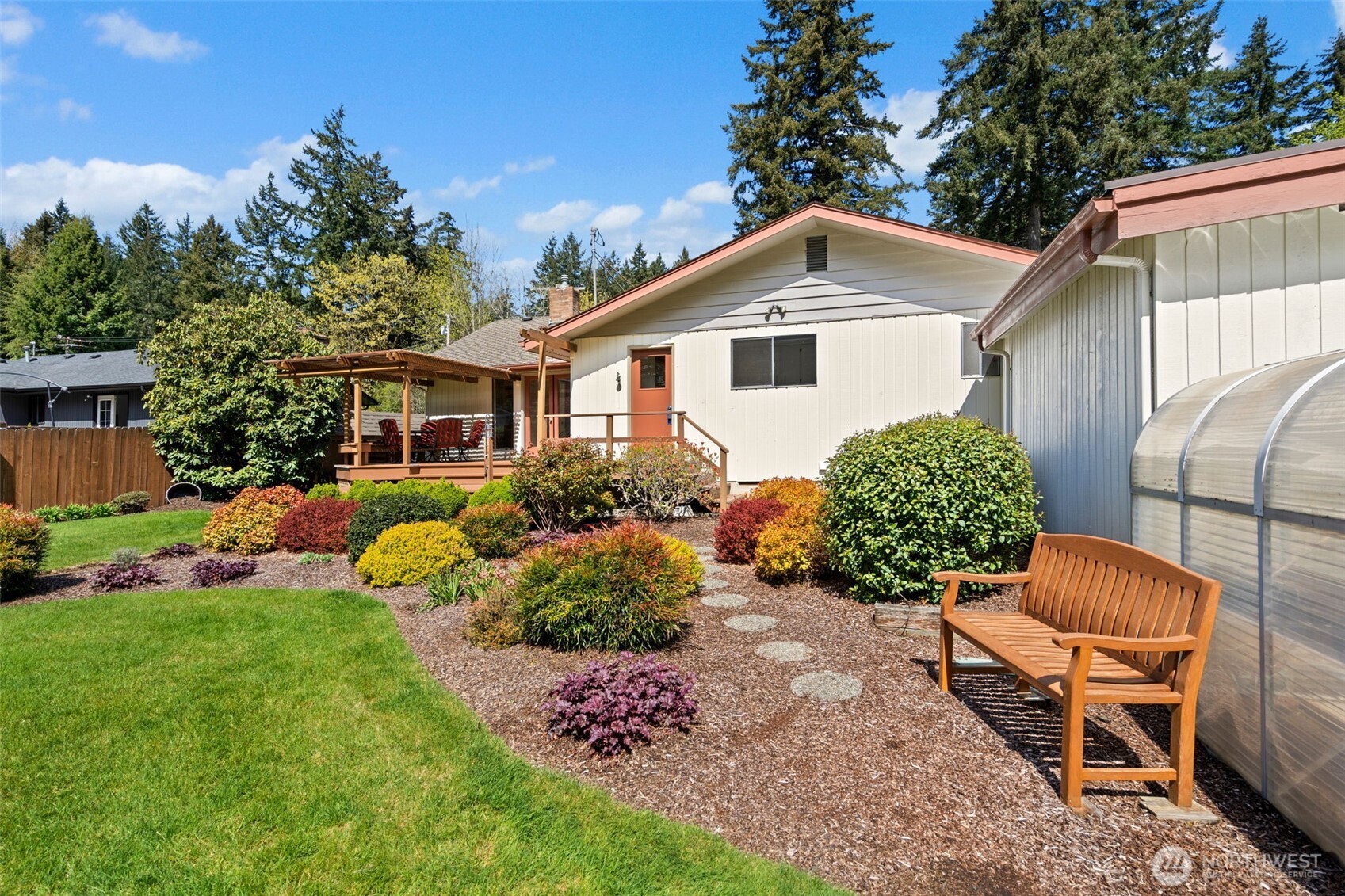 2403 Elliott Avenue NW, Olympia, WA 98502