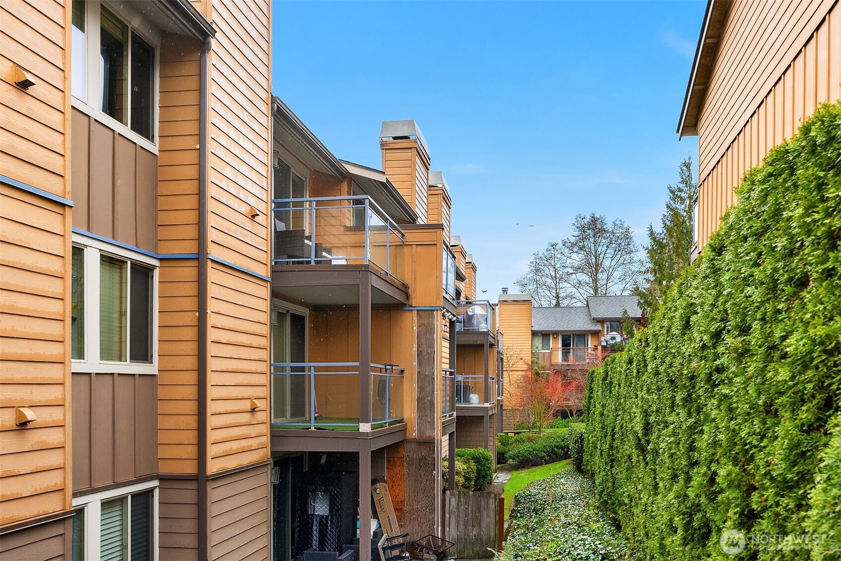 8248 126th Avenue NE #C-305, Kirkland, WA 98033