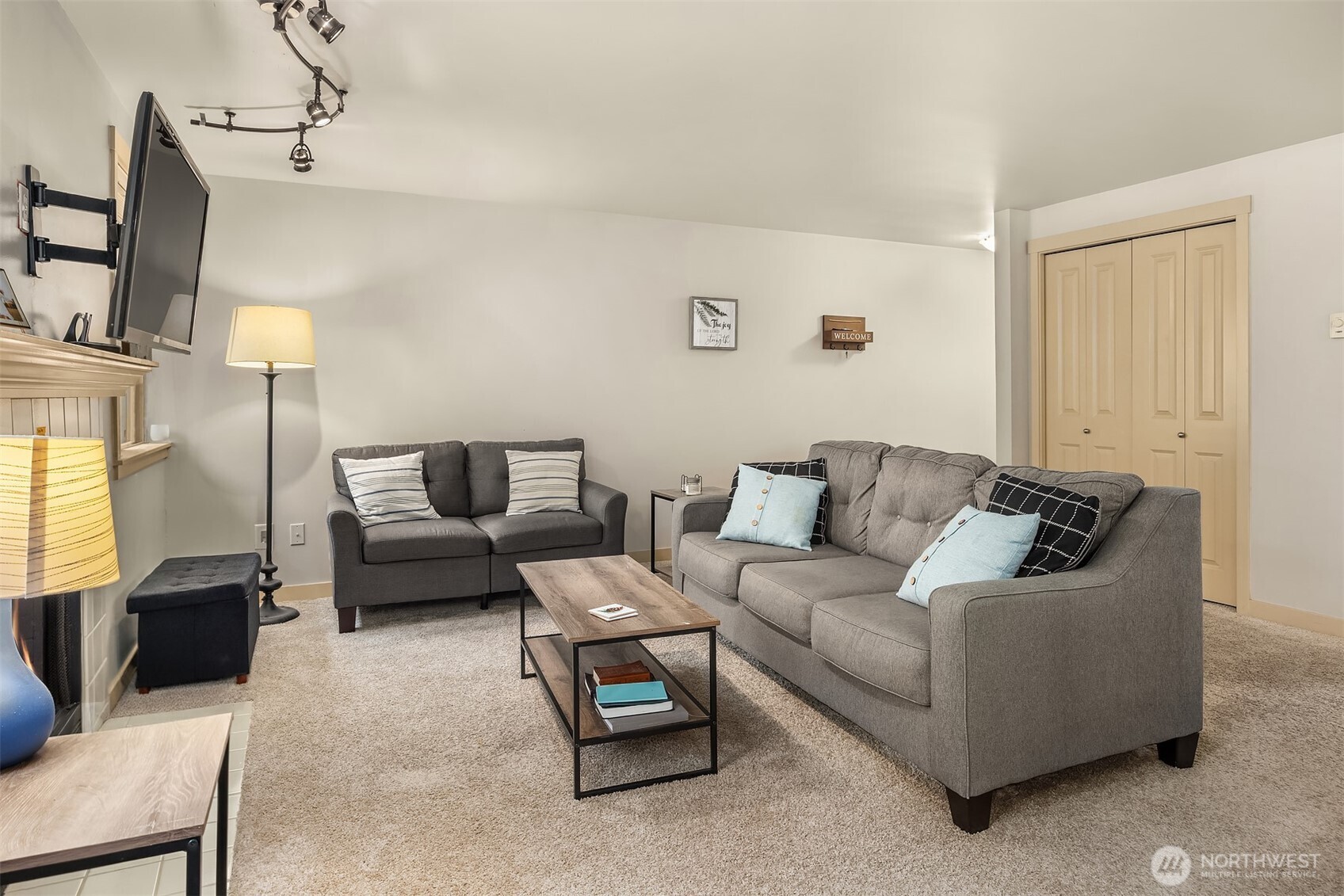 8248 126th Avenue NE #C-305, Kirkland, WA 98033