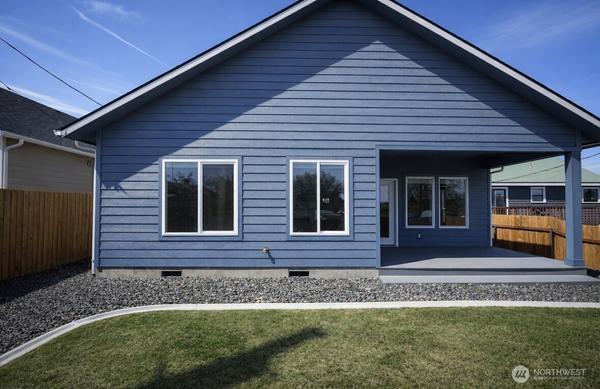 22 S Fir Street , Soap Lake, WA 98851
