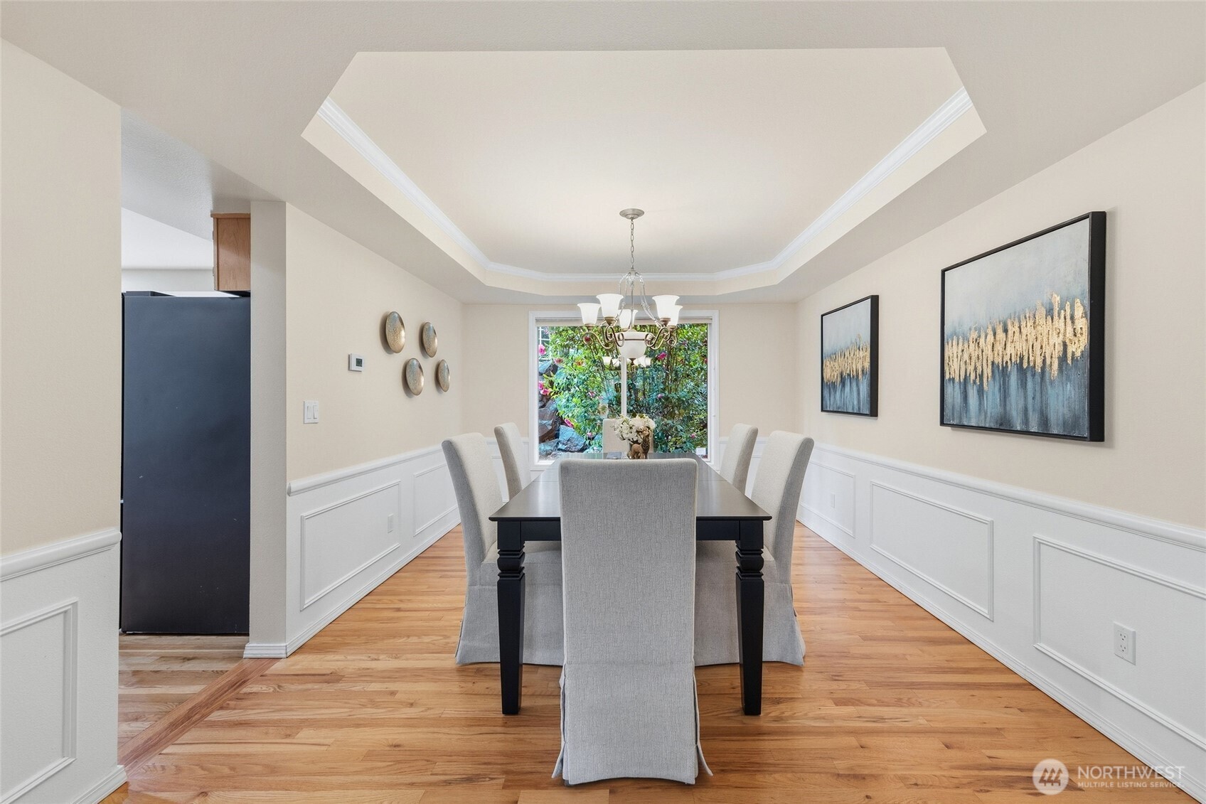 3877 113th Avenue NE, Bellevue, WA 98004