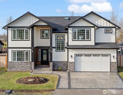 123 S McNeely Street , Buckley, WA 98321