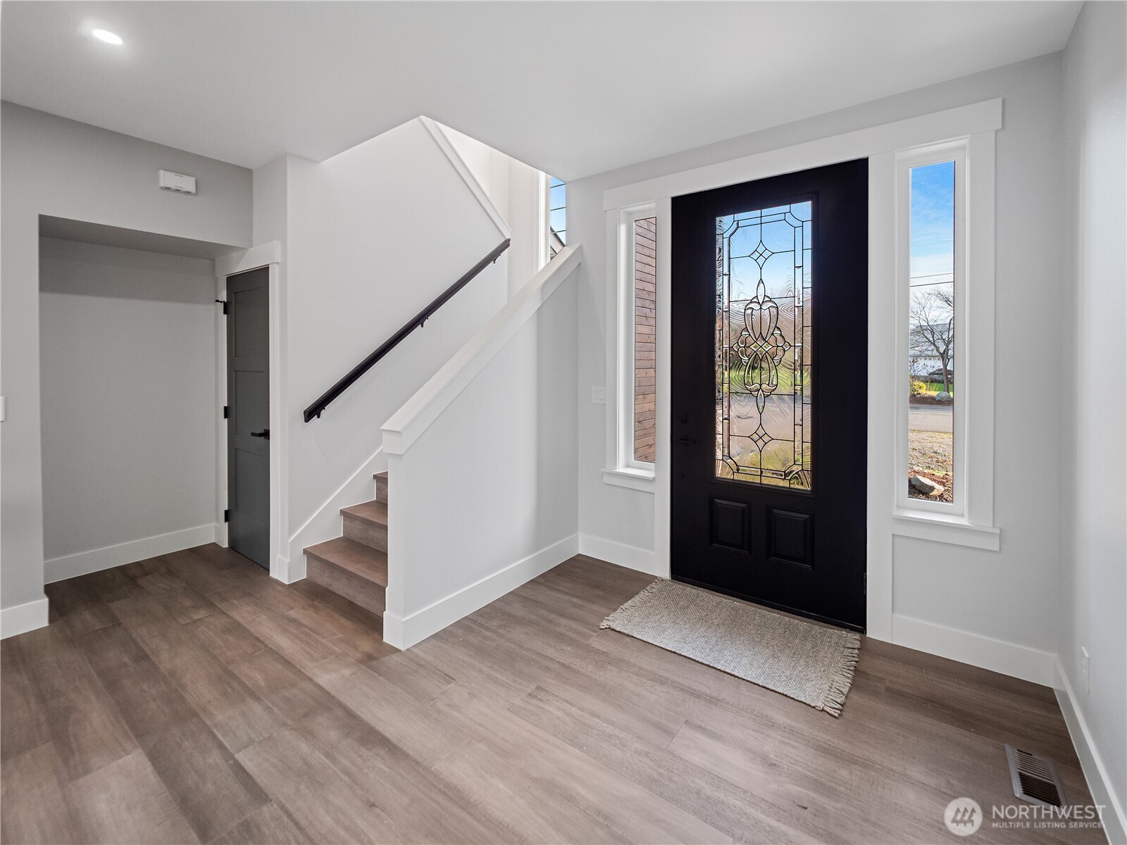 123 S McNeely Street , Buckley, WA 98321